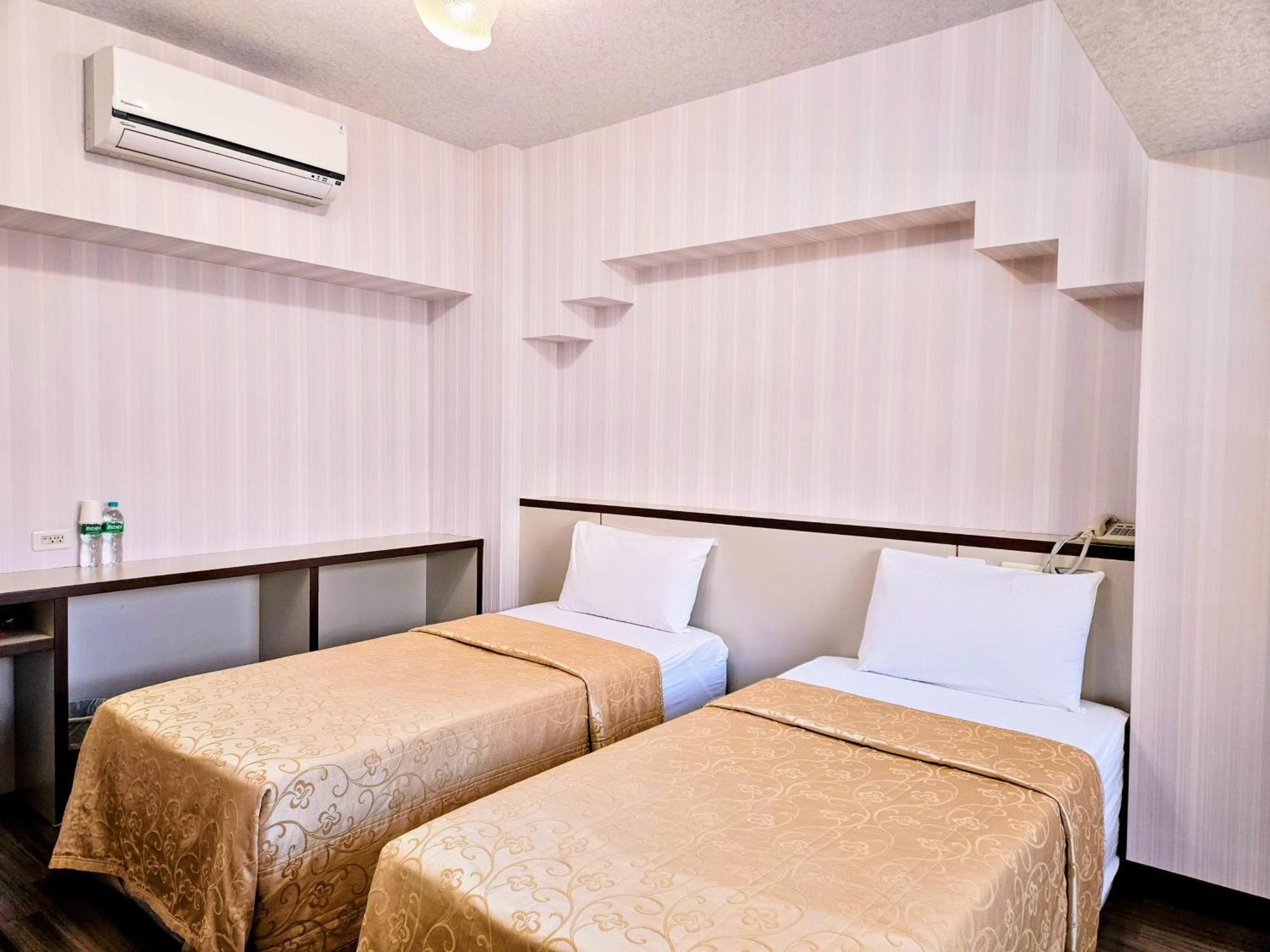 Hotel South Sea Kaohsiung Eksteriør bilde